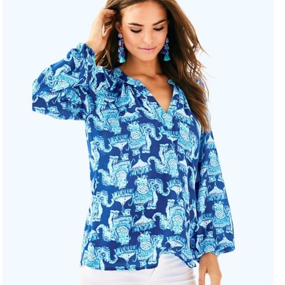 Lilly Pulitzer Martinique Top Size Small in Deep Indigo Joy Ride Blue Elephants